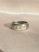 Load image into Gallery viewer, Vintage 9k White Gold Diamond Square Gypsy Ring