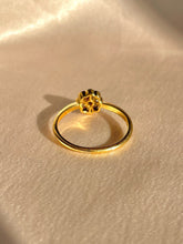 Load image into Gallery viewer, Vintage 18k Diamond Bezel Flower Cluster Ring