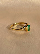 Load image into Gallery viewer, Vintage 9k Emerald Bezel Solitaire Ring
