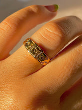 Load image into Gallery viewer, Antique 18k Flower Pictoral Ring 1891