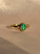 Load image into Gallery viewer, Vintage 9k Emerald Bezel Solitaire Ring