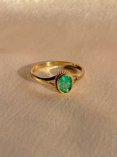 Load image into Gallery viewer, Vintage 9k Emerald Bezel Solitaire Ring