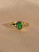 Load image into Gallery viewer, Vintage 9k Emerald Bezel Solitaire Ring