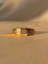 Load image into Gallery viewer, Antique 18k Flower Pictoral Ring 1891