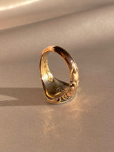 Load image into Gallery viewer, Antique 9k Agate Filigree Signet Ring 1921