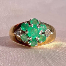 Load image into Gallery viewer, Vintage 9k Emerald Diamond Flower Cluster Ring 1980