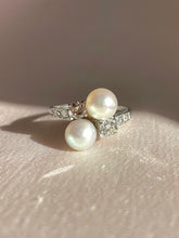 Load image into Gallery viewer, Vintage 18k White Gold Diamond Pearl Crossover Ring