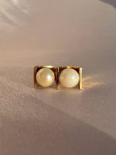 Load image into Gallery viewer, Vintage 9k Double Pearl Celtic Knot Ring 1972