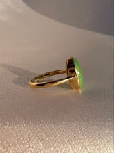 Load image into Gallery viewer, Vintage 9k Jade Cabochon Bezel Ring