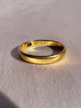 Load image into Gallery viewer, Antique 18k Love Ring 1724