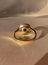 Load image into Gallery viewer, Vintage 9k Amethyst Cabochon Ring 1973