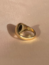 Load image into Gallery viewer, Vintage 9k Onyx Oval Signet Ring 1978