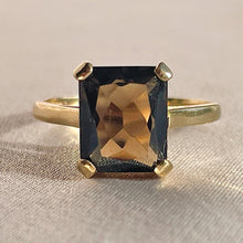 Load image into Gallery viewer, Vintage 9k Smokey Quartz Mini Dress Ring 1995