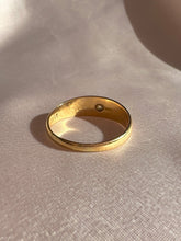 Load image into Gallery viewer, Antique 18k Diamond Starburst Solitaire Chester Ring