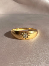 Load image into Gallery viewer, Antique 18k Diamond Starburst Solitaire Chester Ring