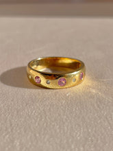 Load image into Gallery viewer, Vintage 9k Diamond Pink Gemstone Dot Ring