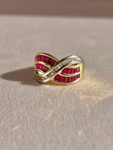 Load image into Gallery viewer, Vintage 14k Diamond Ruby Baguette Wave Ring