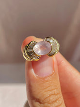 Load image into Gallery viewer, Vintage 18k Rose Quartz Baguette Diamond Ring