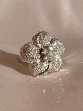 Load image into Gallery viewer, Vintage 14k Diamond Brazilian Flower Pave Ring