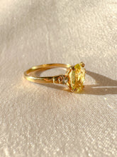 Load image into Gallery viewer, Vintage Peridot Diamond Oval Ring