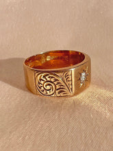 Load image into Gallery viewer, Antique Diamond Solitaire Starburst Filigree Ring 1916