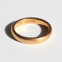 Load image into Gallery viewer, Antique 22k Gold Wedding Band 1929