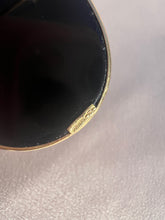 Load image into Gallery viewer, Vintage 18k Agate Cameo Pendant Brooch