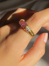 Load image into Gallery viewer, Vintage 18k Morganite Diamond Cabochon Ring