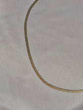 Load image into Gallery viewer, Vintage 14k Italian Double Sided Herringbone Necklace