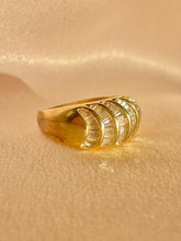 Load image into Gallery viewer, Vintage 14k Baguette Diamond Shell Bombe Ring