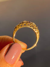 Load image into Gallery viewer, Vintage 9k Pearl Amethyst Heart Boat Ring