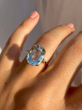 Load image into Gallery viewer, Vintage 14k Aquamarine Diamond Cocktail Ring