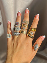 Load image into Gallery viewer, Vintage 9k Diamond Starburst Trilogy Filigree Ring