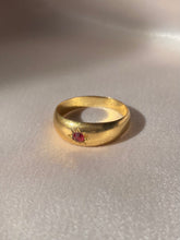 Load image into Gallery viewer, Antique 18k Ruby Solitaire Gypsy Ring