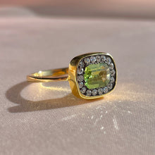 Load image into Gallery viewer, Vintage 18k Peridot Diamond Bezel Ring