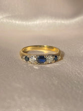 Load image into Gallery viewer, Vintage 18k Sapphire Diamond Ring 1983