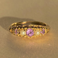 Load image into Gallery viewer, Vintage 9k Pearl Amethyst Heart Boat Ring