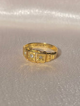 Load image into Gallery viewer, Antique 18k Paneled Trilogy Starburst Gypsy Ring 1900s