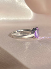Load image into Gallery viewer, Vintage 9k White Gold Pink Gemstone Ring