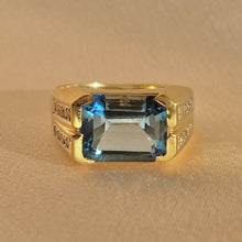 Load image into Gallery viewer, Vintage 14k Topaz Diamond Ring
