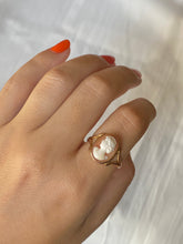 Load image into Gallery viewer, Vintage 9k Cameo Ring 1942