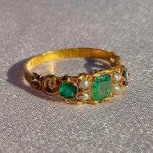 Load image into Gallery viewer, Antique 12k Emerald Pearl Scottish Ring