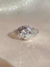 Load image into Gallery viewer, Vintage 14k Diamond Engagement Ring 0.80ctw