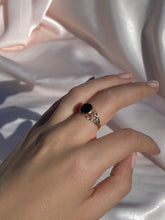 Load image into Gallery viewer, Vintage 9k Garnet Bezel Ring