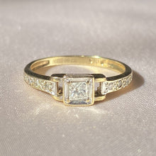 Load image into Gallery viewer, Vintage 9k Princess Cut Diamond Cocktail Ring