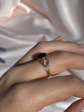 Load image into Gallery viewer, Vintage 9k Garnet Bezel Ring