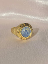 Load image into Gallery viewer, 18k Italian Angel Cherub Intaglio Ring