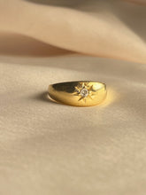 Load image into Gallery viewer, Antique 18k Solitaire Starburst Gypsy Ring
