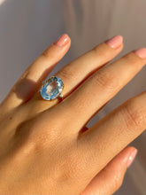 Load image into Gallery viewer, Vintage 14k Aquamarine Diamond Cocktail Ring