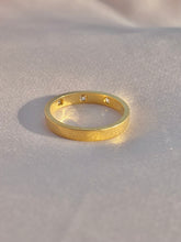 Load image into Gallery viewer, Vintage 18k Contemporary Trilogy Diamond Dot Band